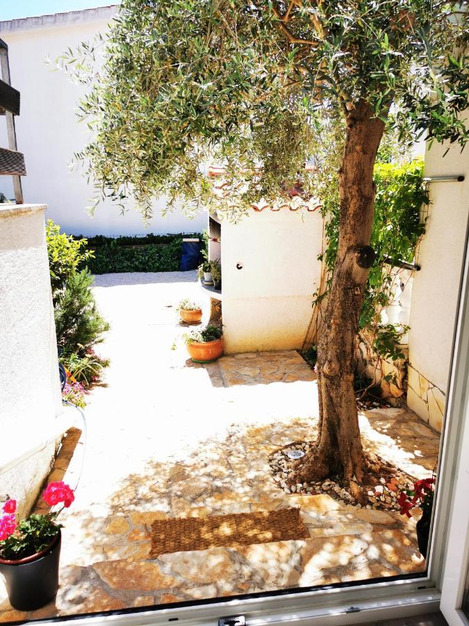 Apartment4Two - Studioapartment Vir Esterno foto