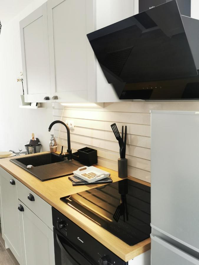 Apartment4Two - Studioapartment Vir Esterno foto